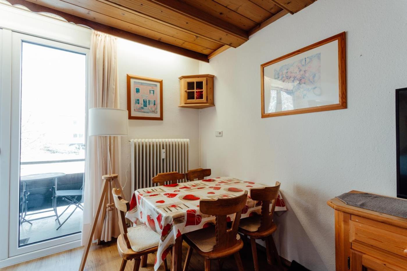 Alpenstadel Mit Hallenbad Und Sauna By Monicare Seefeld in Tirol Exterior photo